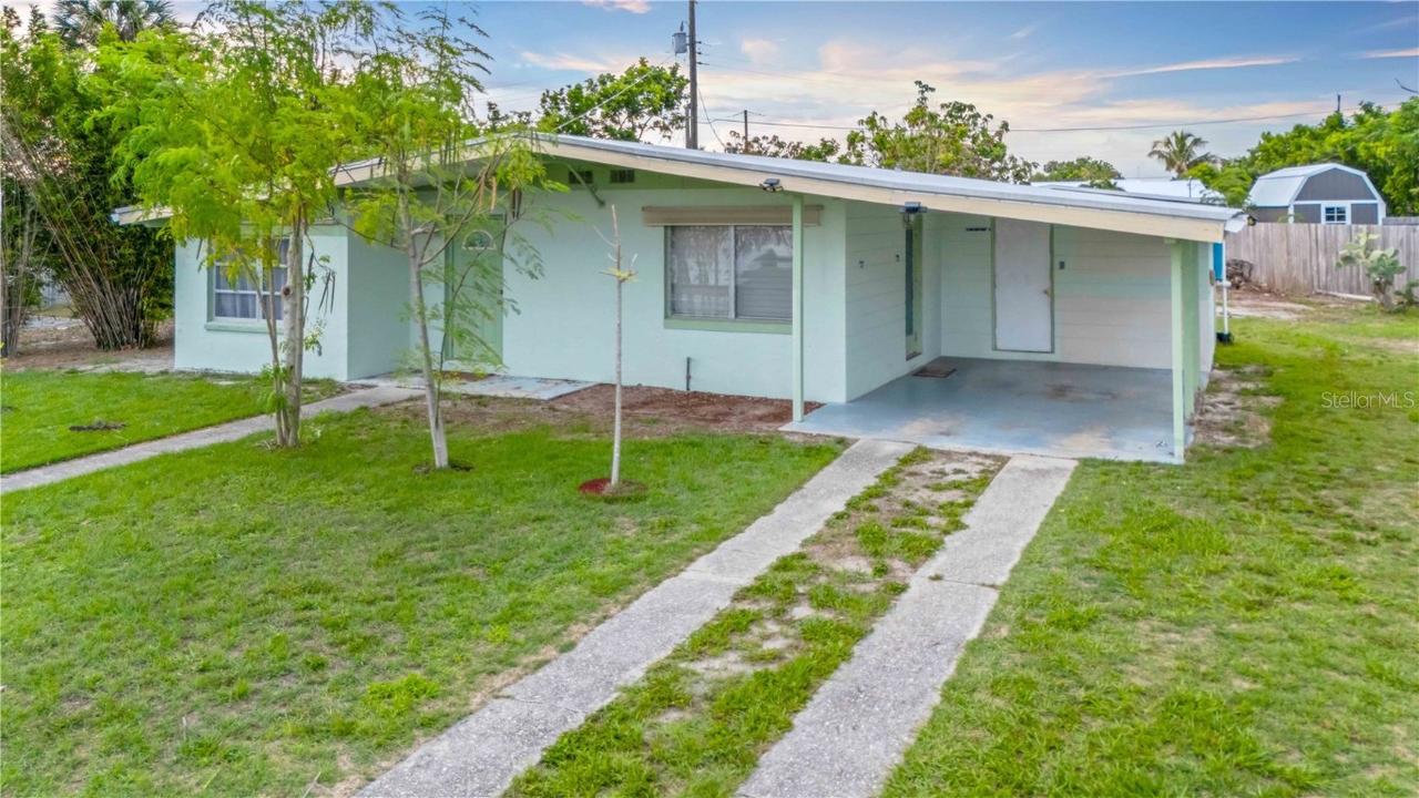 180 Palmetto Cir., Port Charlotte, FL 33952