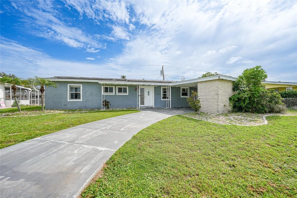 21524 Edgewater Dr., Port Charlotte, FL 33952