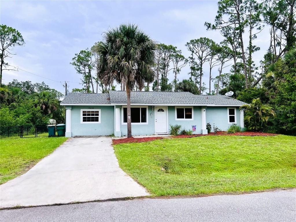 15090 Rebecca Ave., Port Charlotte, FL 33953