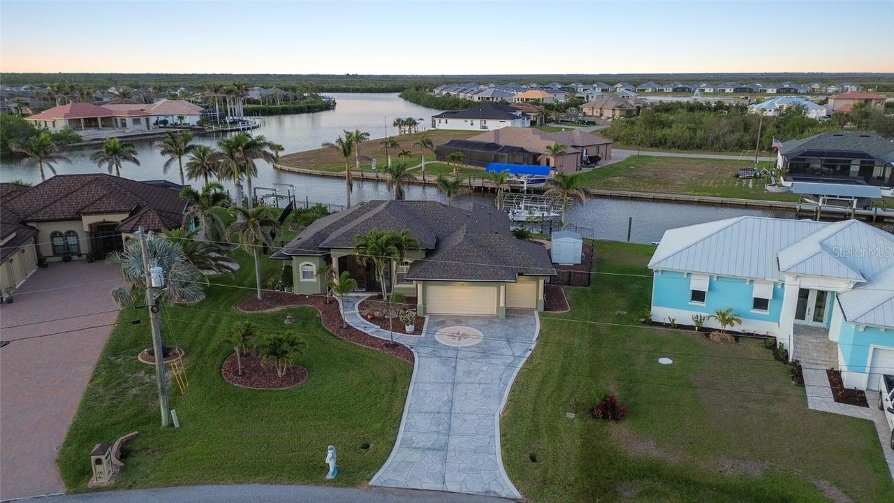 8178 Arlewood Cir., Port Charlotte, FL 33981