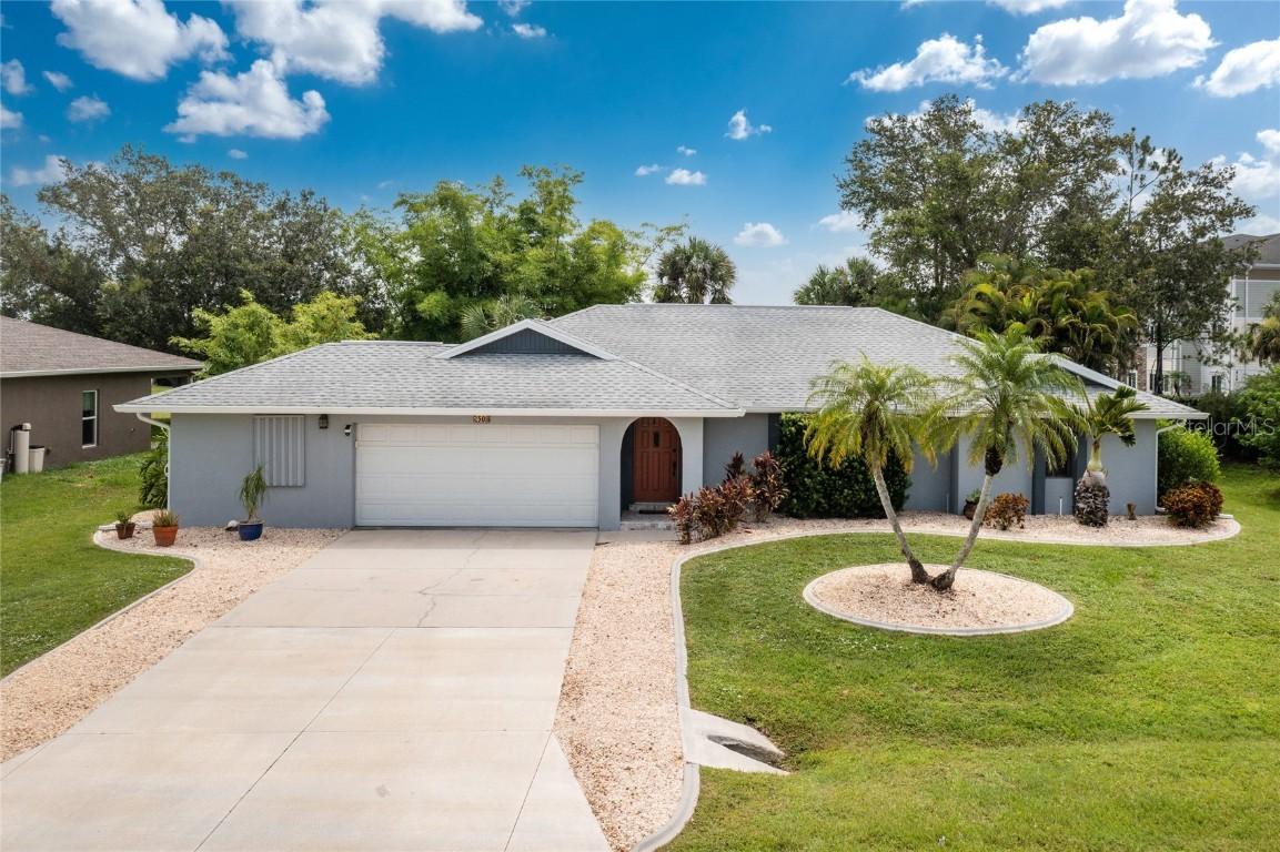 508 Rio De Janeiro Ave., Punta Gorda, FL 33983