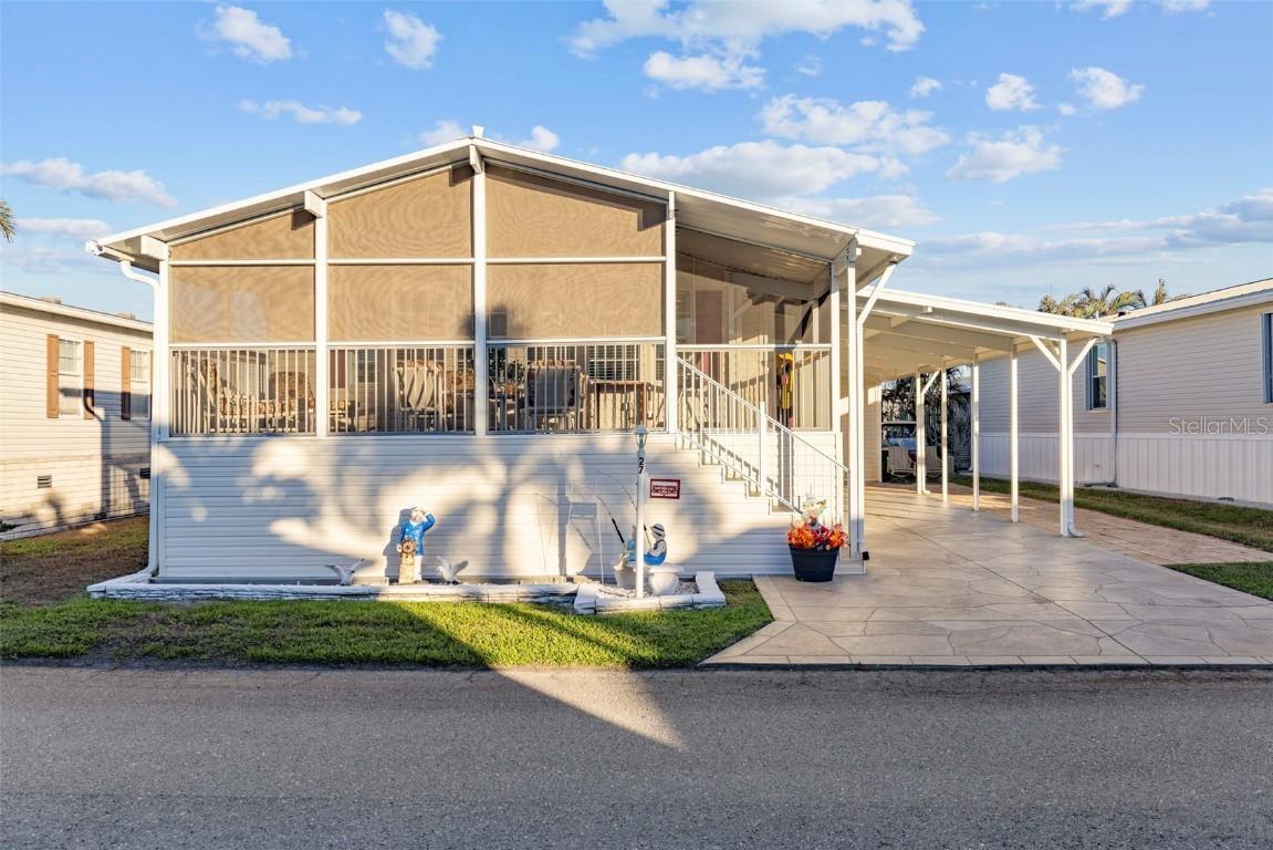 27 Freeman Ave., Punta Gorda, FL 33950