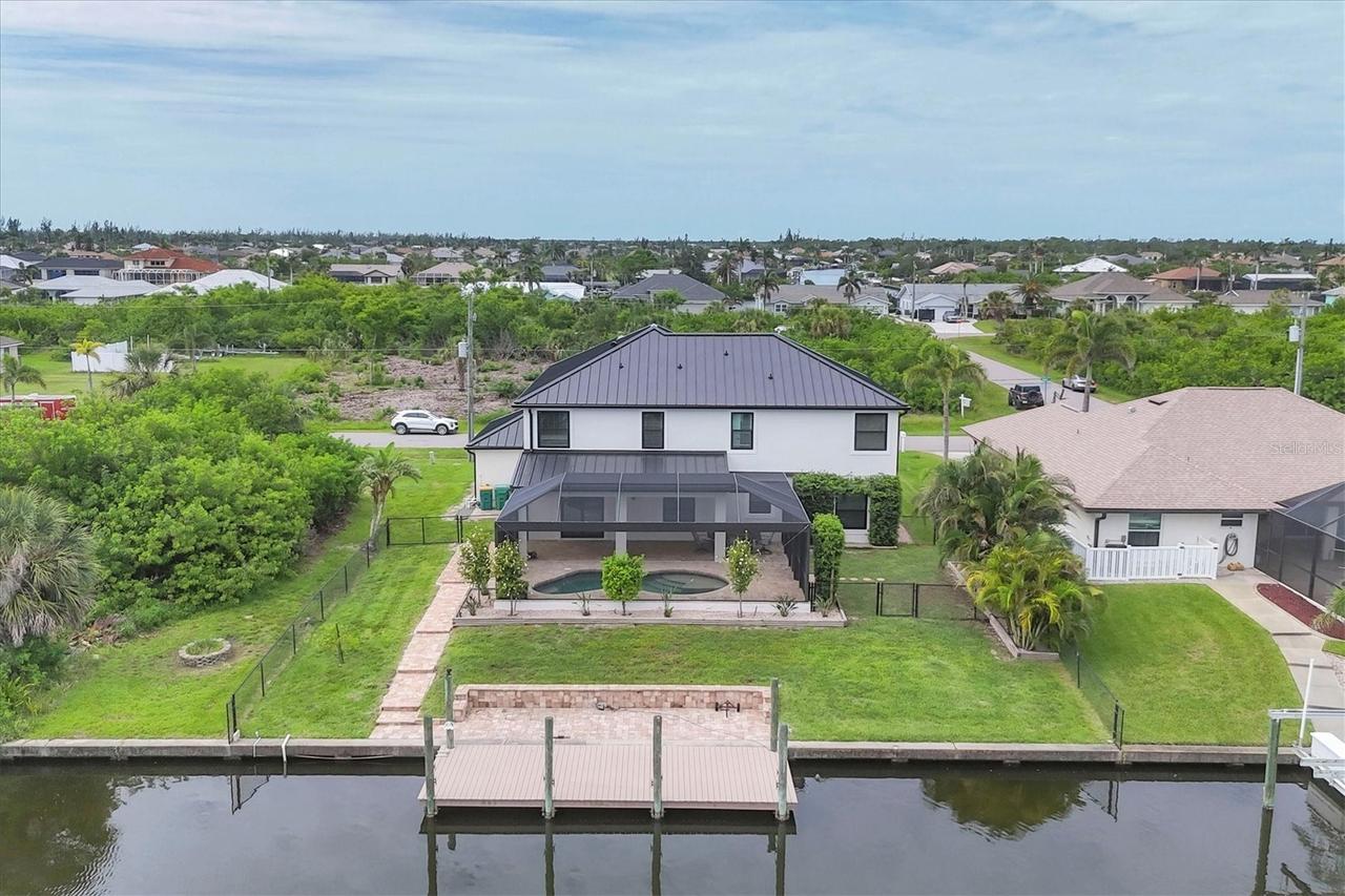 15530 Aqua Cir., Port Charlotte, FL 33981