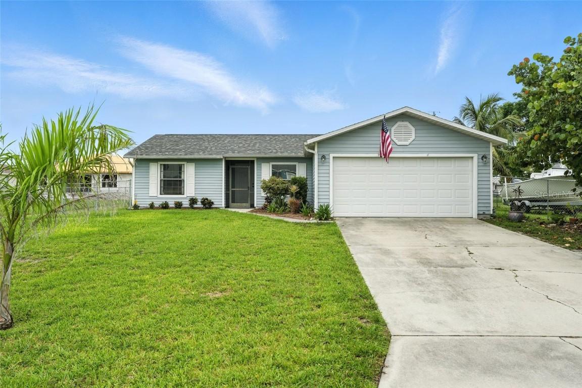 2713 NW 2nd Ave., Cape Coral, FL 33993