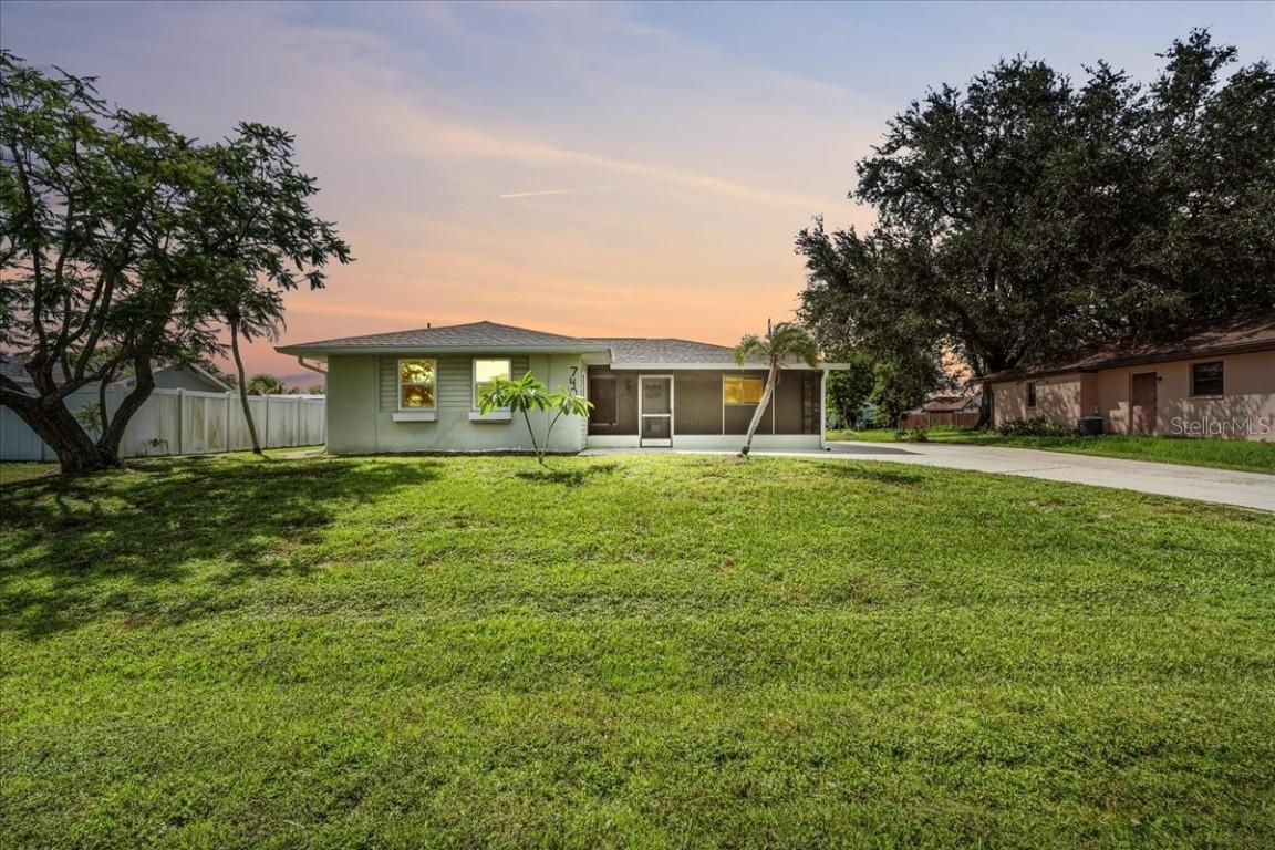 740 Dobell Ter., Port Charlotte, FL 33948
