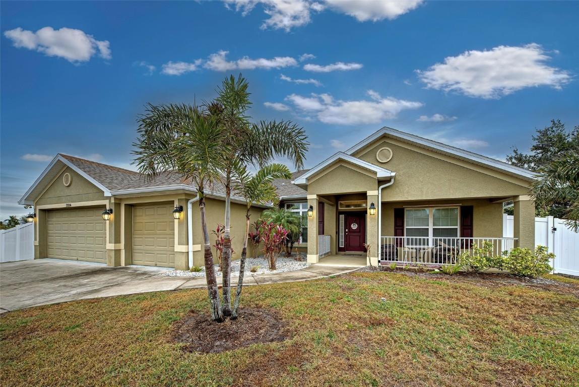 13536 Ainsworth Ln., Port Charlotte, FL 33981