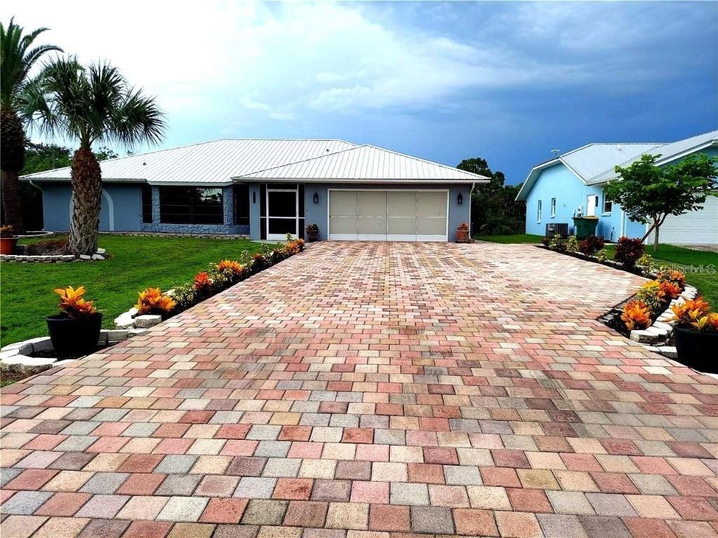 17026 Edgewater Dr., Port Charlotte, FL 33948