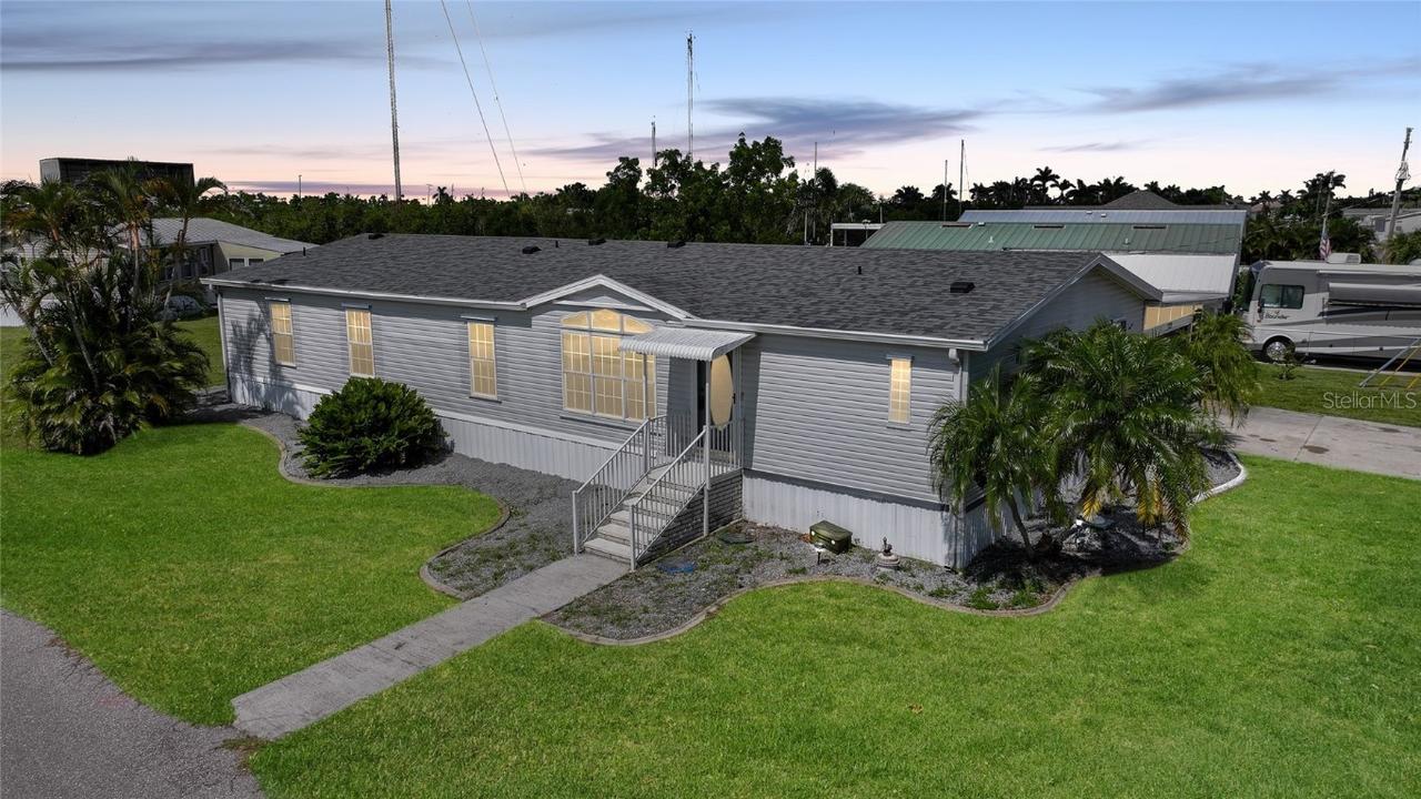 605 Tahiti Ct., Punta Gorda, FL 33950