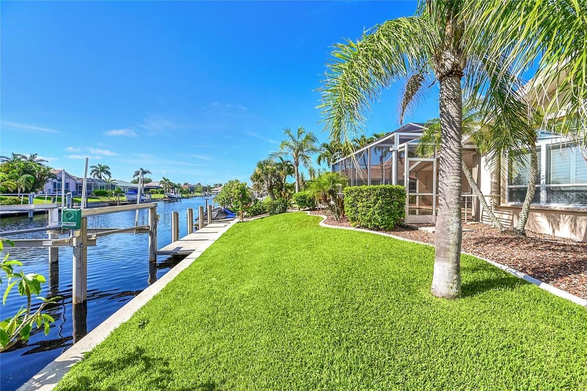 310 Caicos Dr., Punta Gorda, FL 33950