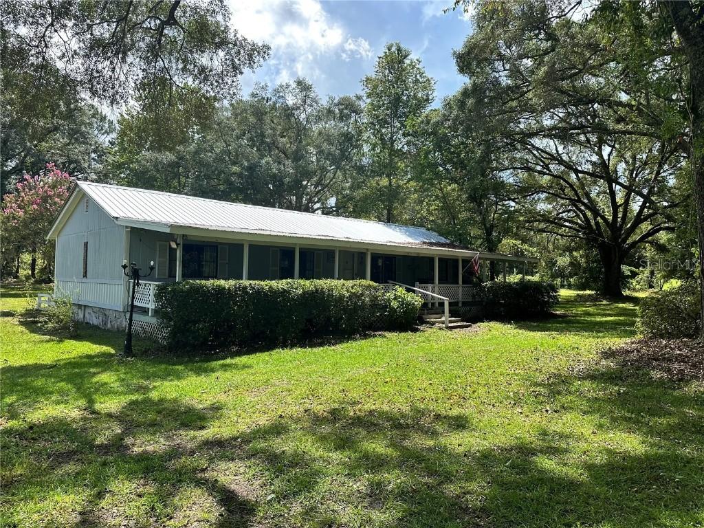 609 SW Peace Dr., Lake City, FL 32024