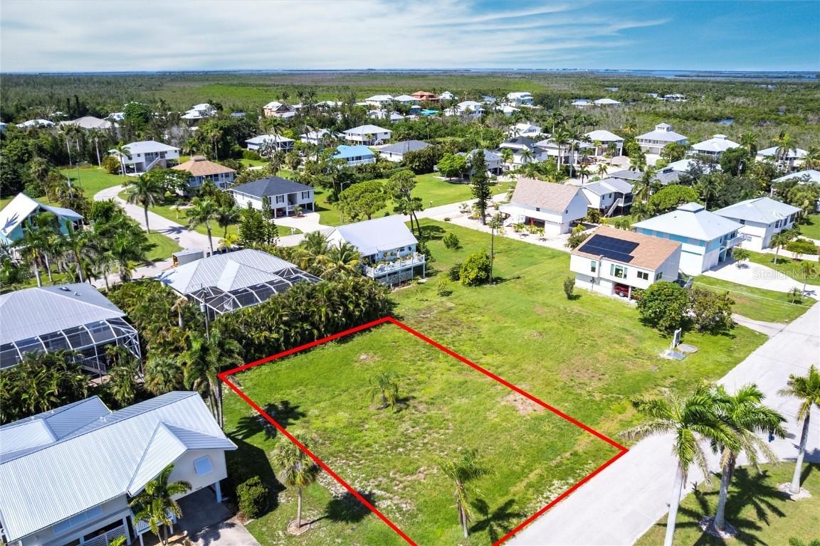 7869 Breakwater Ct., Bokeelia, FL 33922