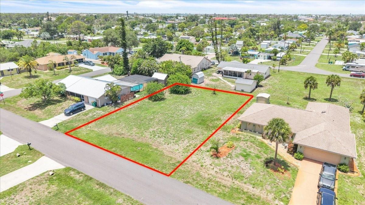 1274 Coral Ln., Englewood, FL 34224