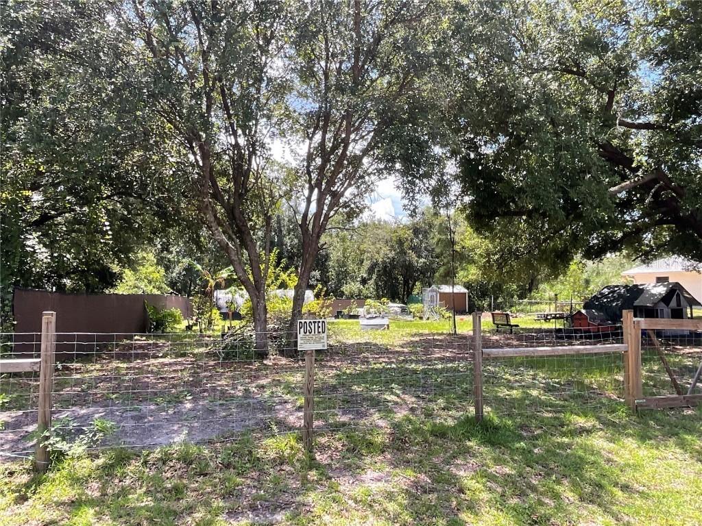 907 Larkspur St., Lake Placid, FL 33852