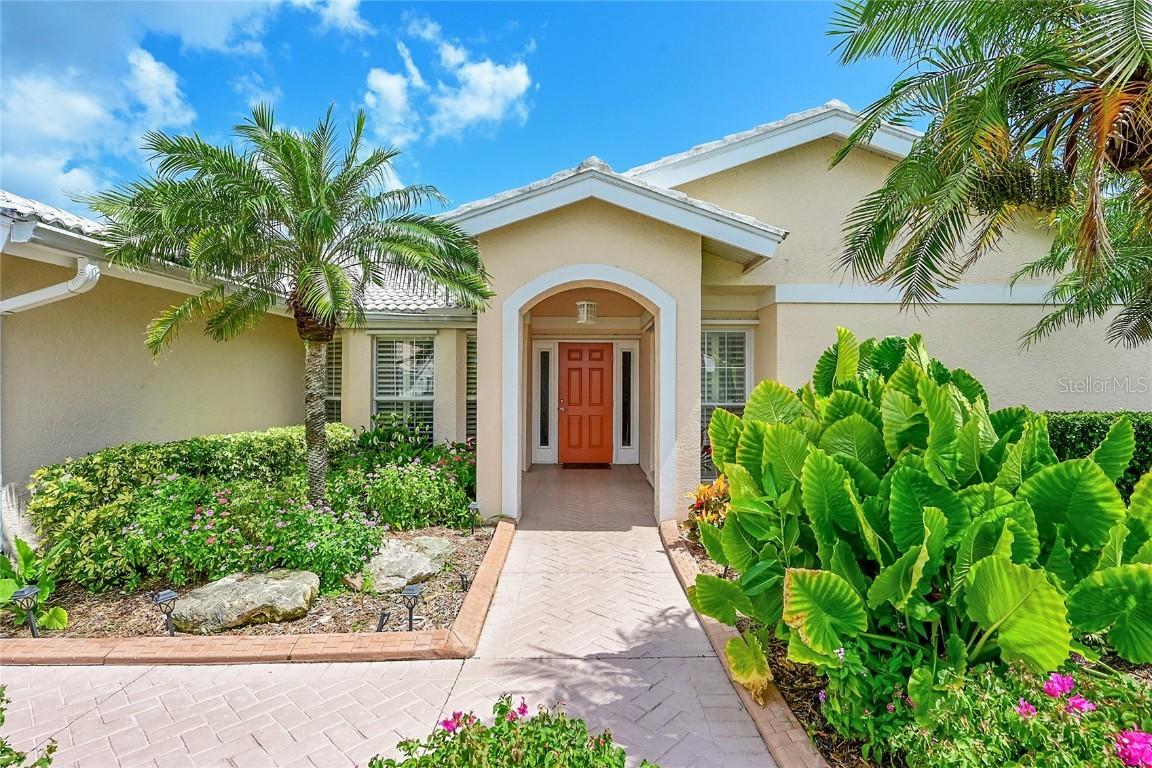1569 Waterford Dr., Venice, FL 34292
