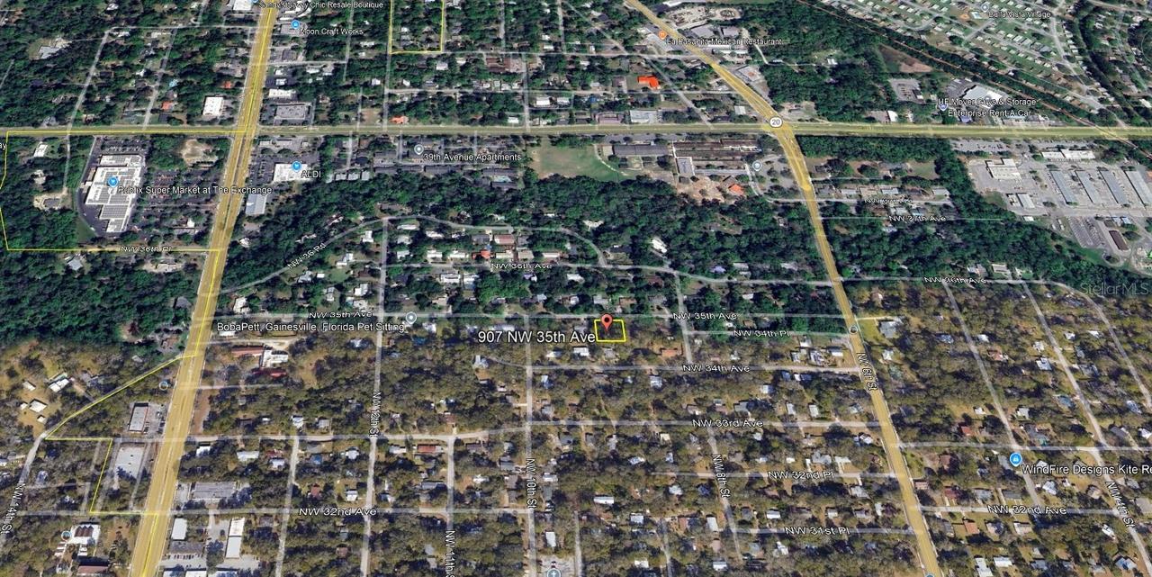 907 NW 35th Ave., Gainesville, FL 32609