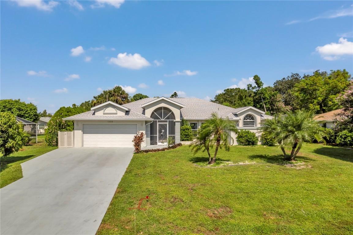 1529 Fireside St., Port Charlotte, FL 33952