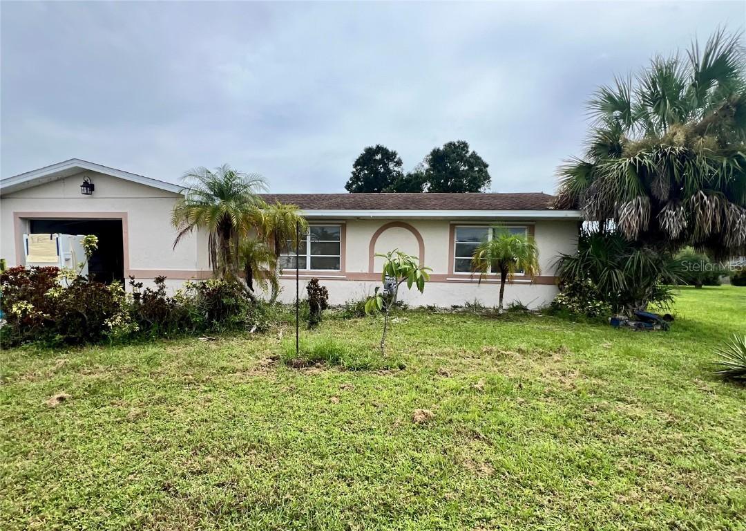 2158 Beacon Dr., Port Charlotte, FL 33952