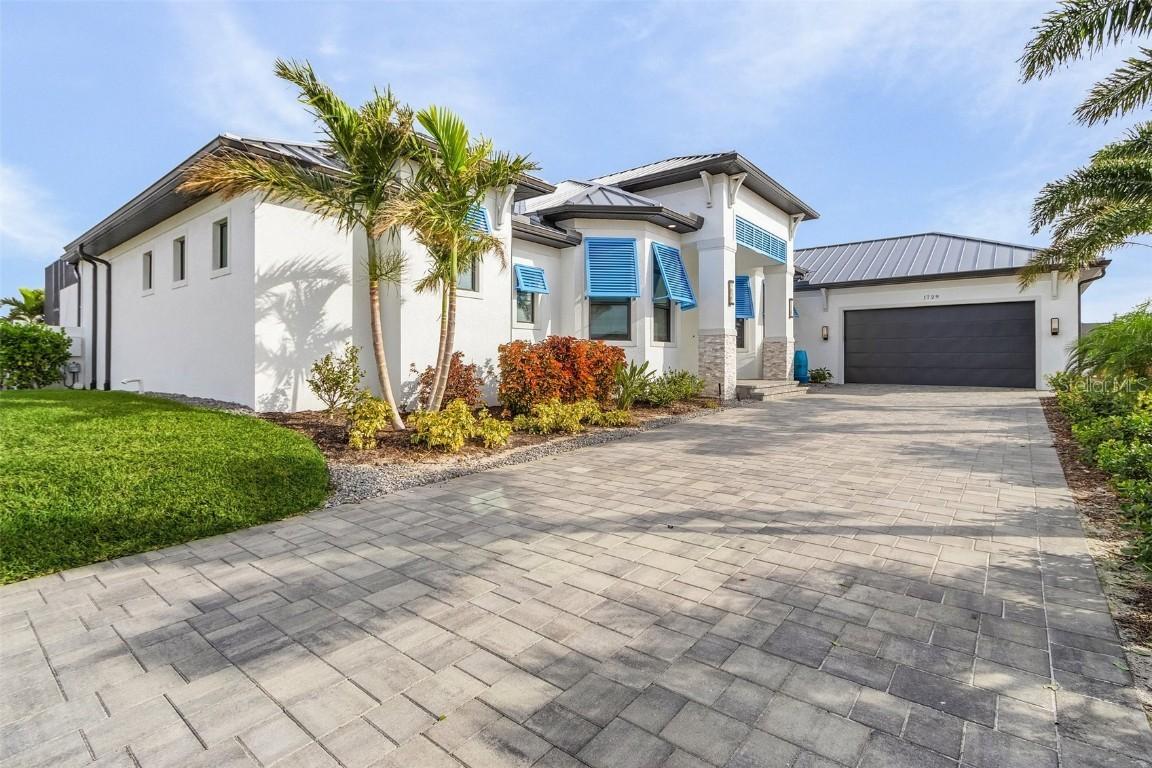 1729 NW 41st Ave., Cape Coral, FL 33993