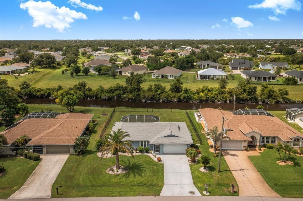 323 Barcelona St., Punta Gorda, FL 33983