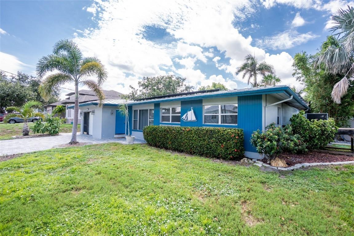 3767 Peace River Dr., Punta Gorda, FL 33983