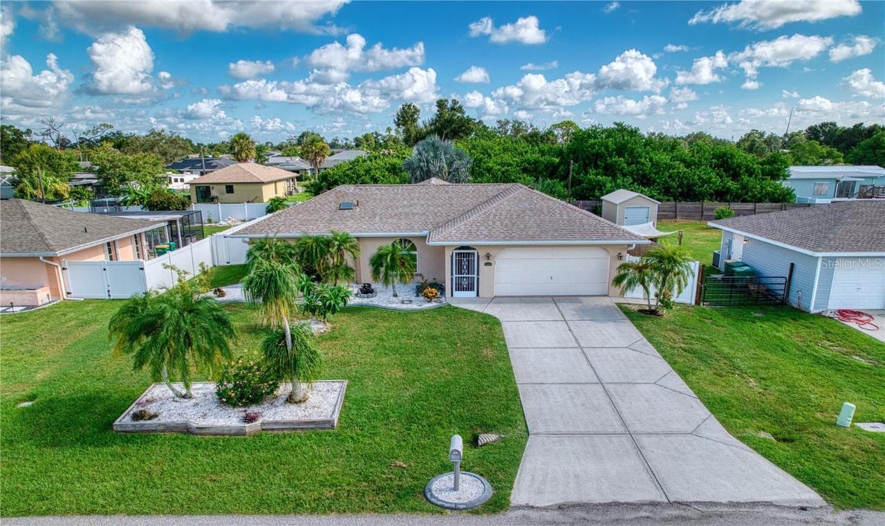 22448 Lacombe Ave., Port Charlotte, FL 33952