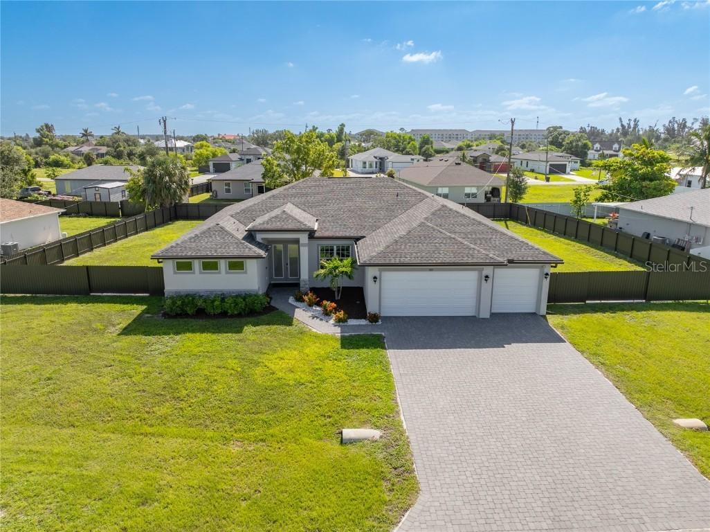 209 SW 10th Pl., Cape Coral, FL 33991
