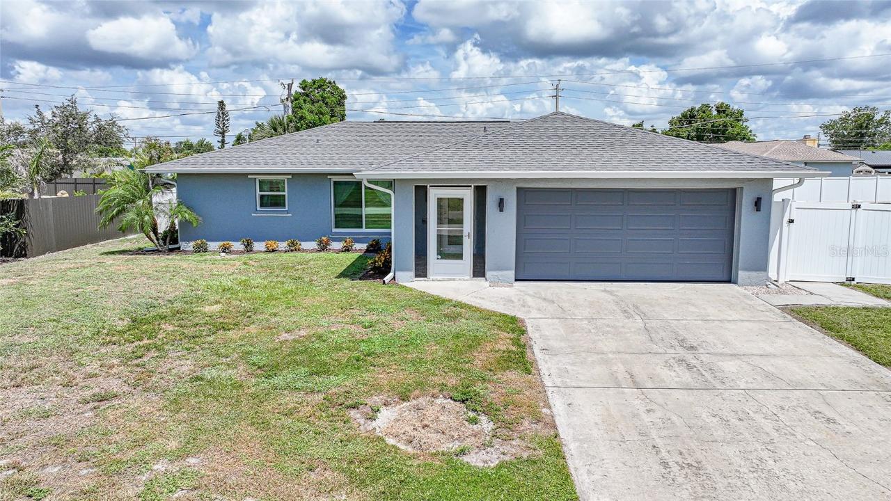 736 Ellicott Cir., Port Charlotte, FL 33952