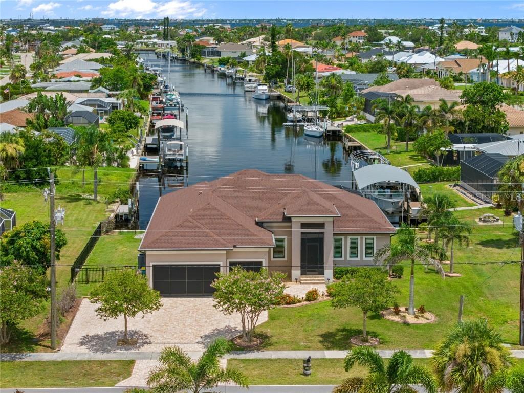 4286 Harbor Blvd., Port Charlotte, FL 33952
