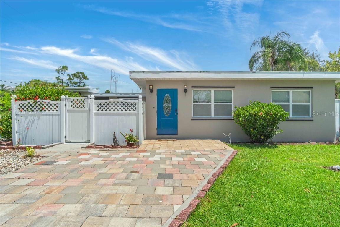 23442 Harper Ave., Punta Gorda, FL 33980