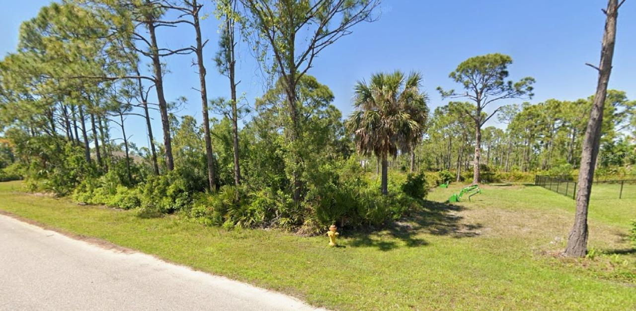 2670 Dixon Ter., Port Charlotte, FL 33981