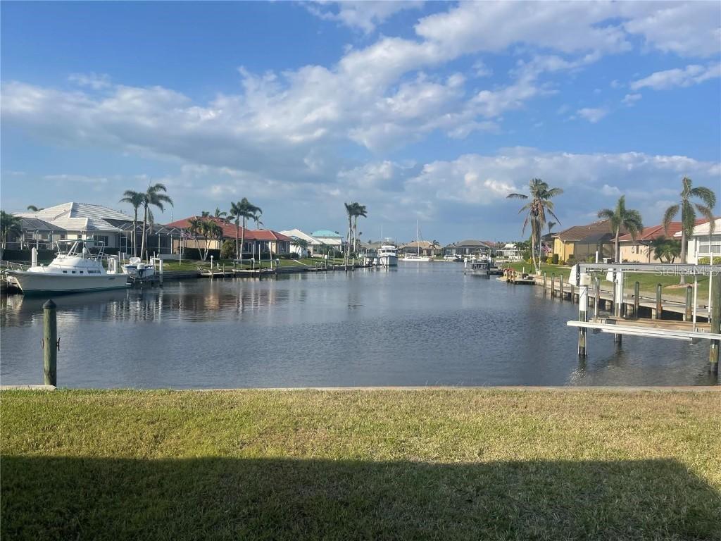 1566 Albatross Dr., Punta Gorda, FL 33950