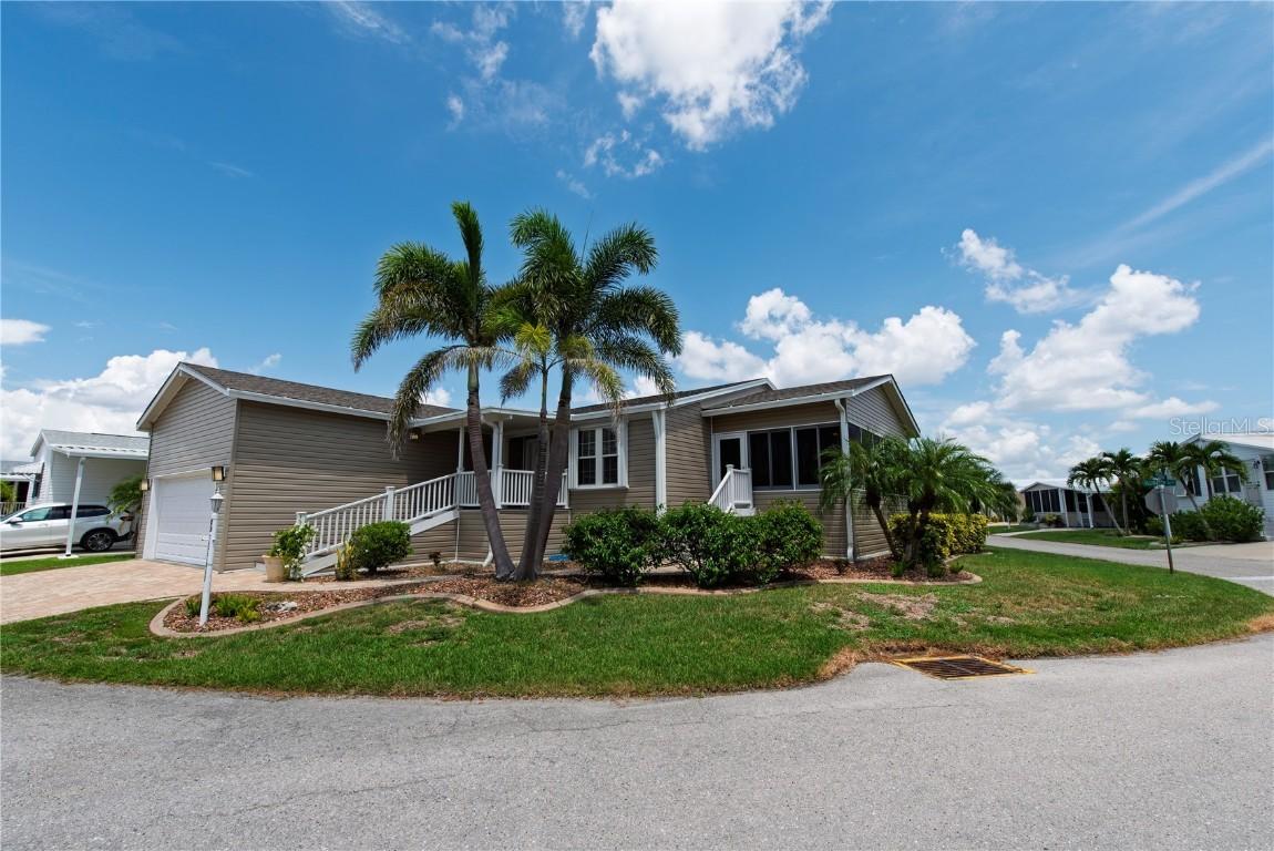 40 Freeman Ave., Punta Gorda, FL 33950