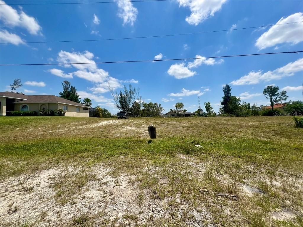 1031 NW 20th Pl., Cape Coral, FL 33993