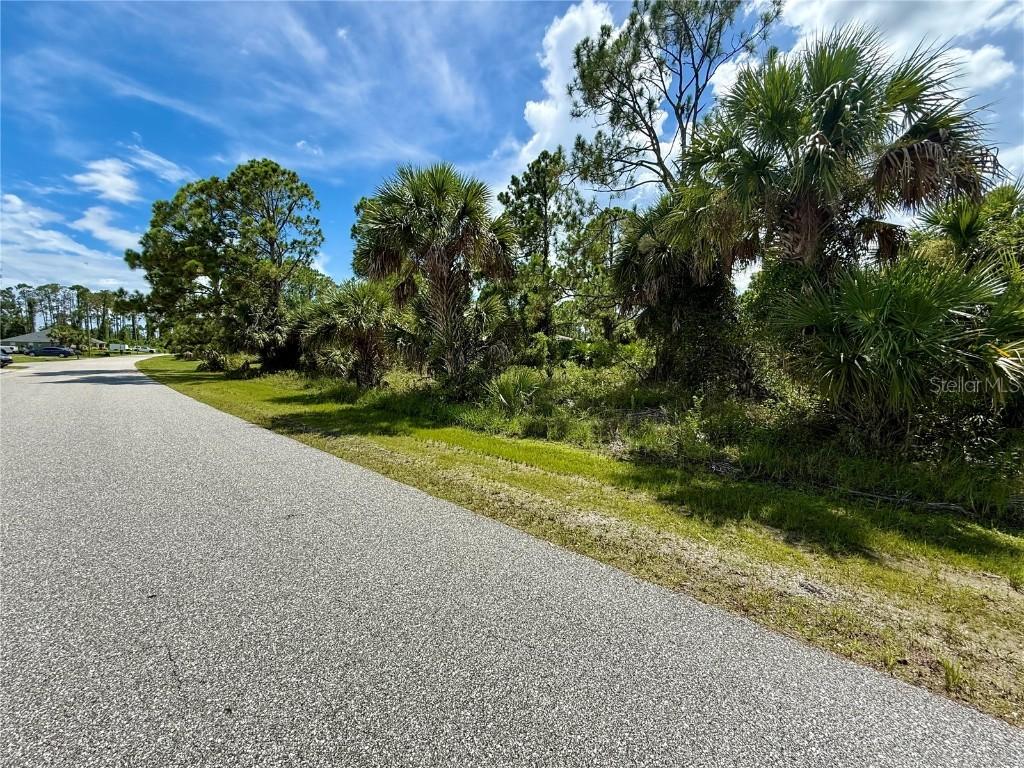 Kabbaby St, North Port, FL 34288