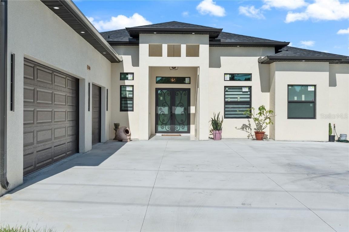 17513 Clover Ave., Port Charlotte, FL 33948