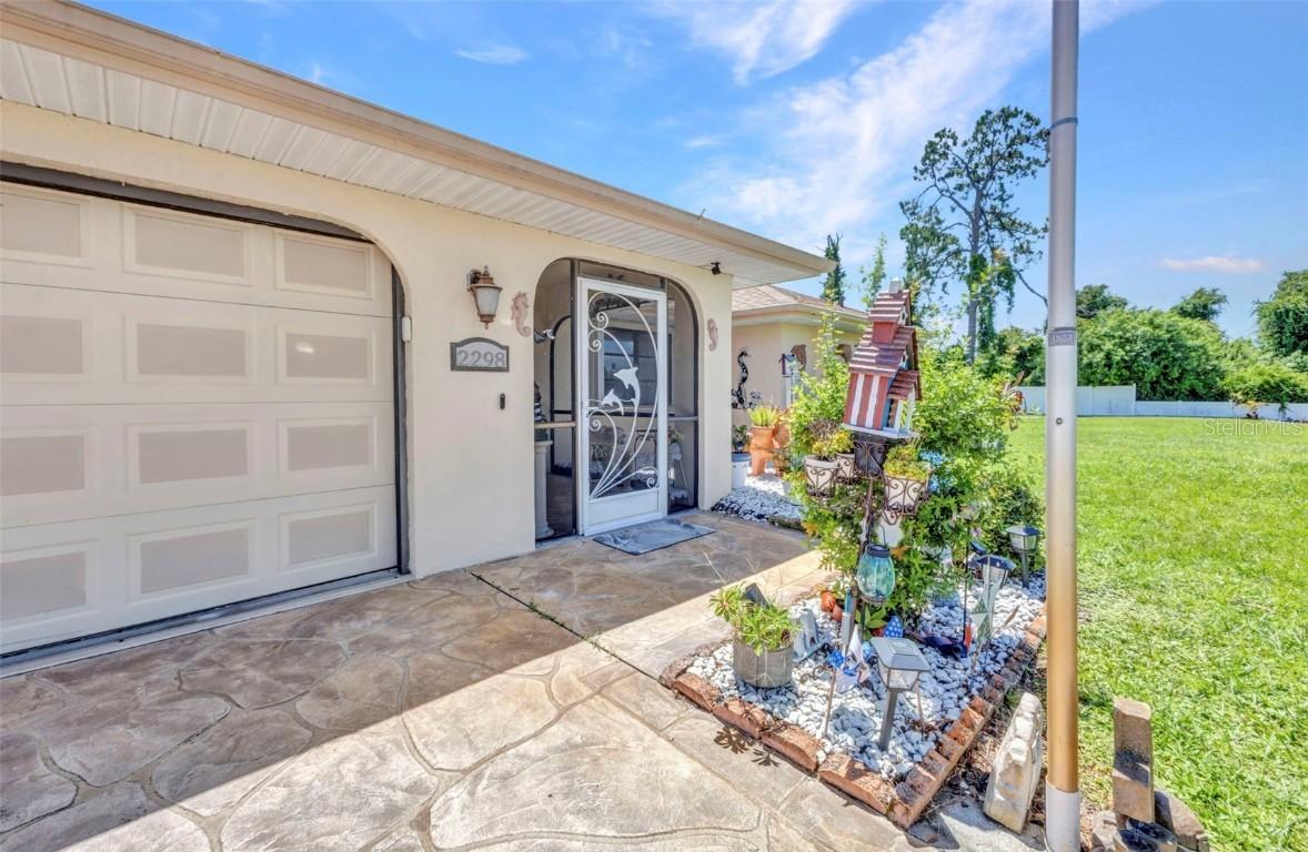 2298 Cedarwood St., Port Charlotte, FL 33948