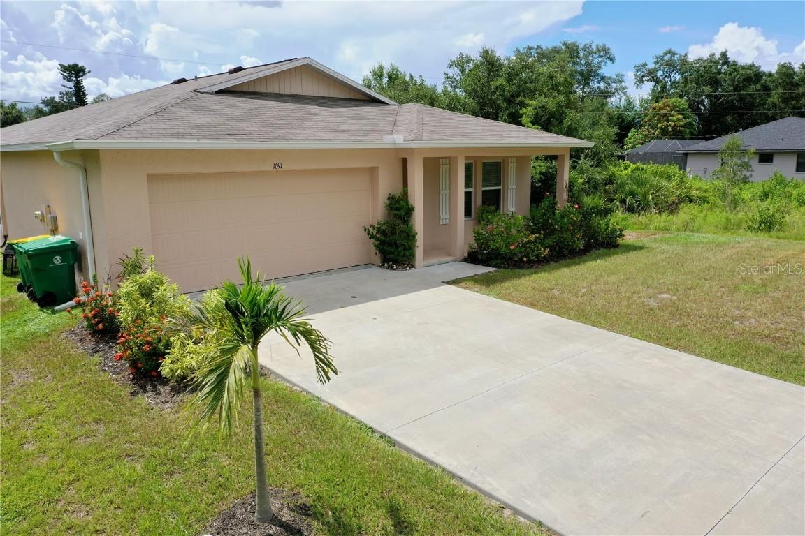 1091 Cazenovia St., Port Charlotte, FL 33952