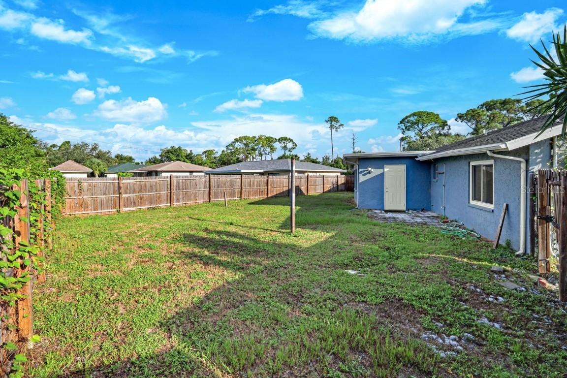 801 Mcmahon Ave., Port Charlotte, FL 33948