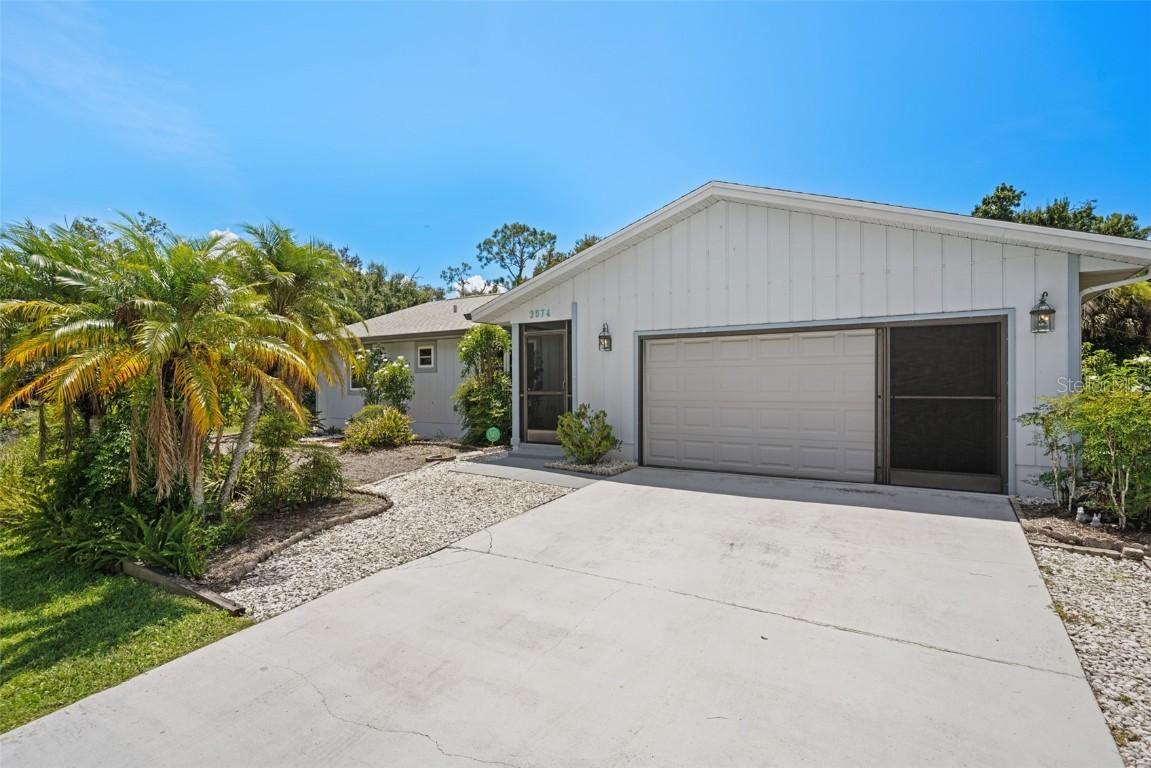 2574 Rock Creek Dr., Port Charlotte, FL 33948