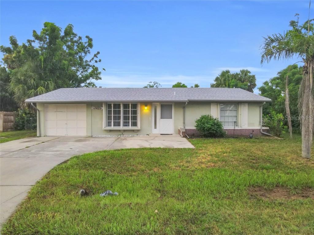18428 Ackerman Ave., Port Charlotte, FL 33948