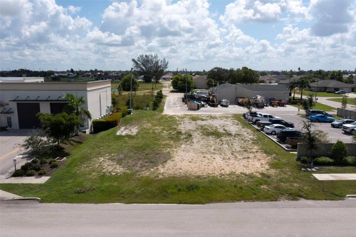 4337 & 4339 SW 9th Ave., Cape Coral, FL 33914