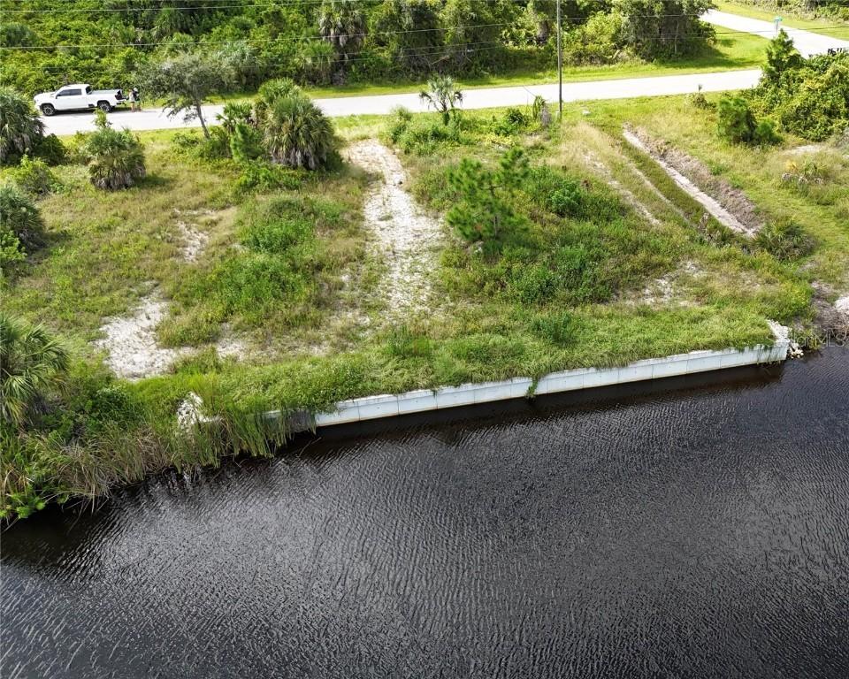 8528 Santa Cruz Dr., Port Charlotte, FL 33981