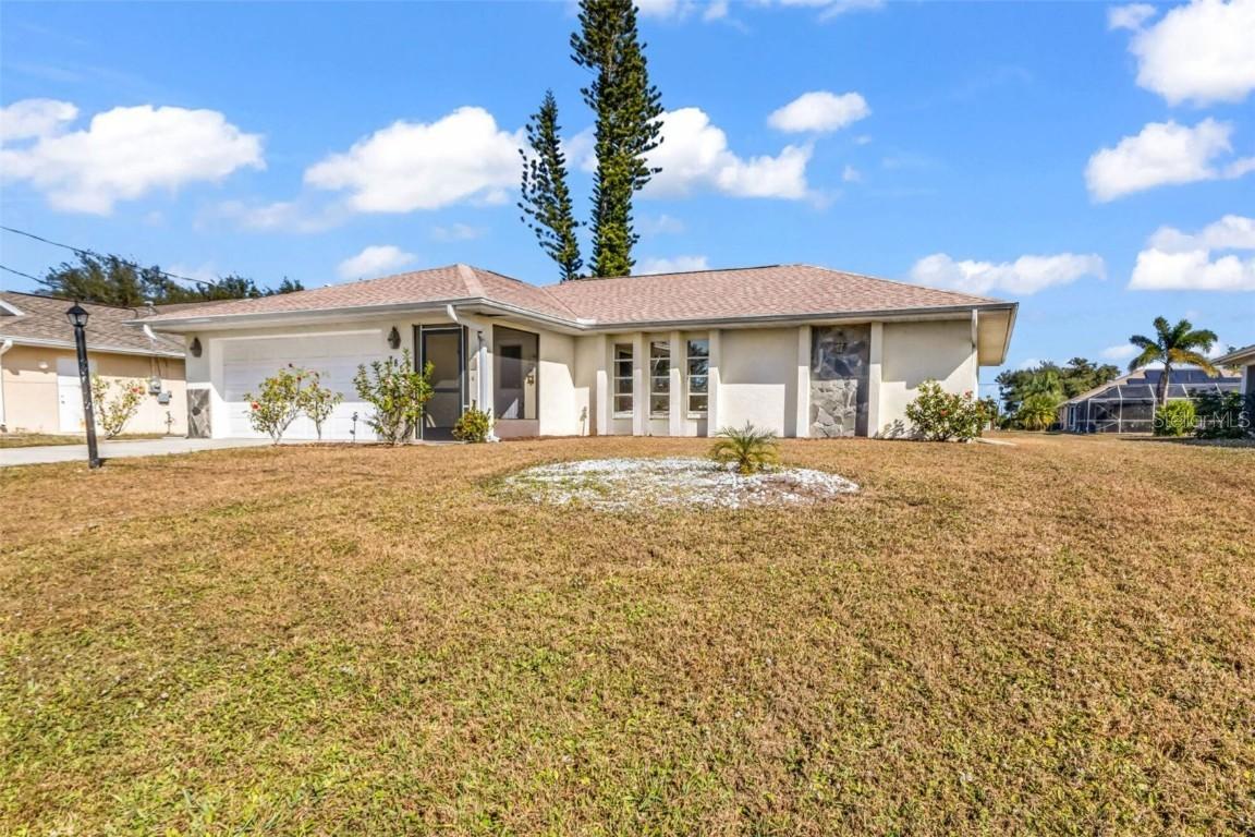 285 Mark Twain Ln., Rotonda West, FL 33947