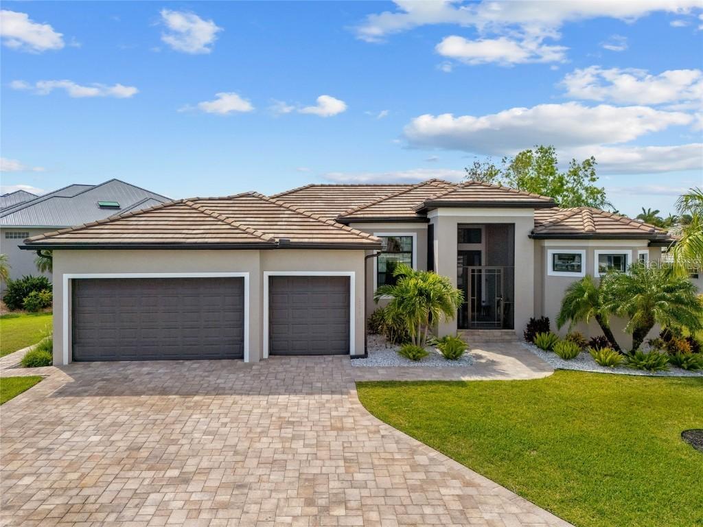 1099 Cimarron Dr., Punta Gorda, FL 33950
