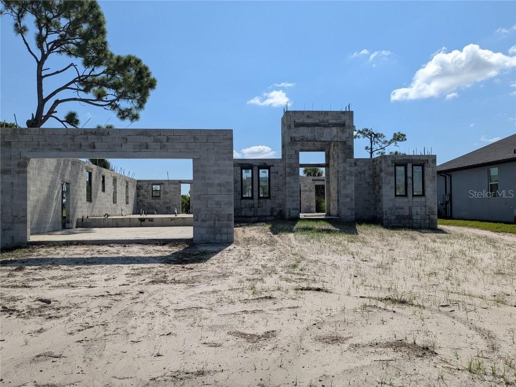 260 Tournament Rd., Rotonda West, FL 33947