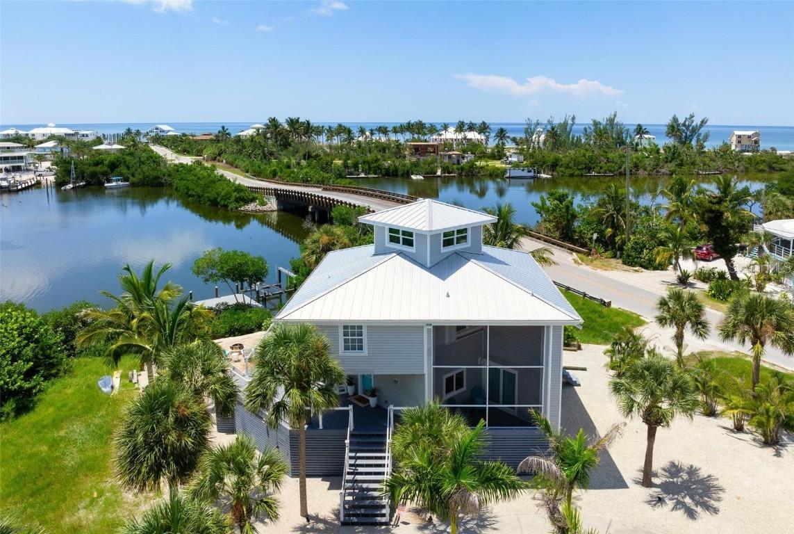 51 N Gulf Blvd., Placida, FL 33946
