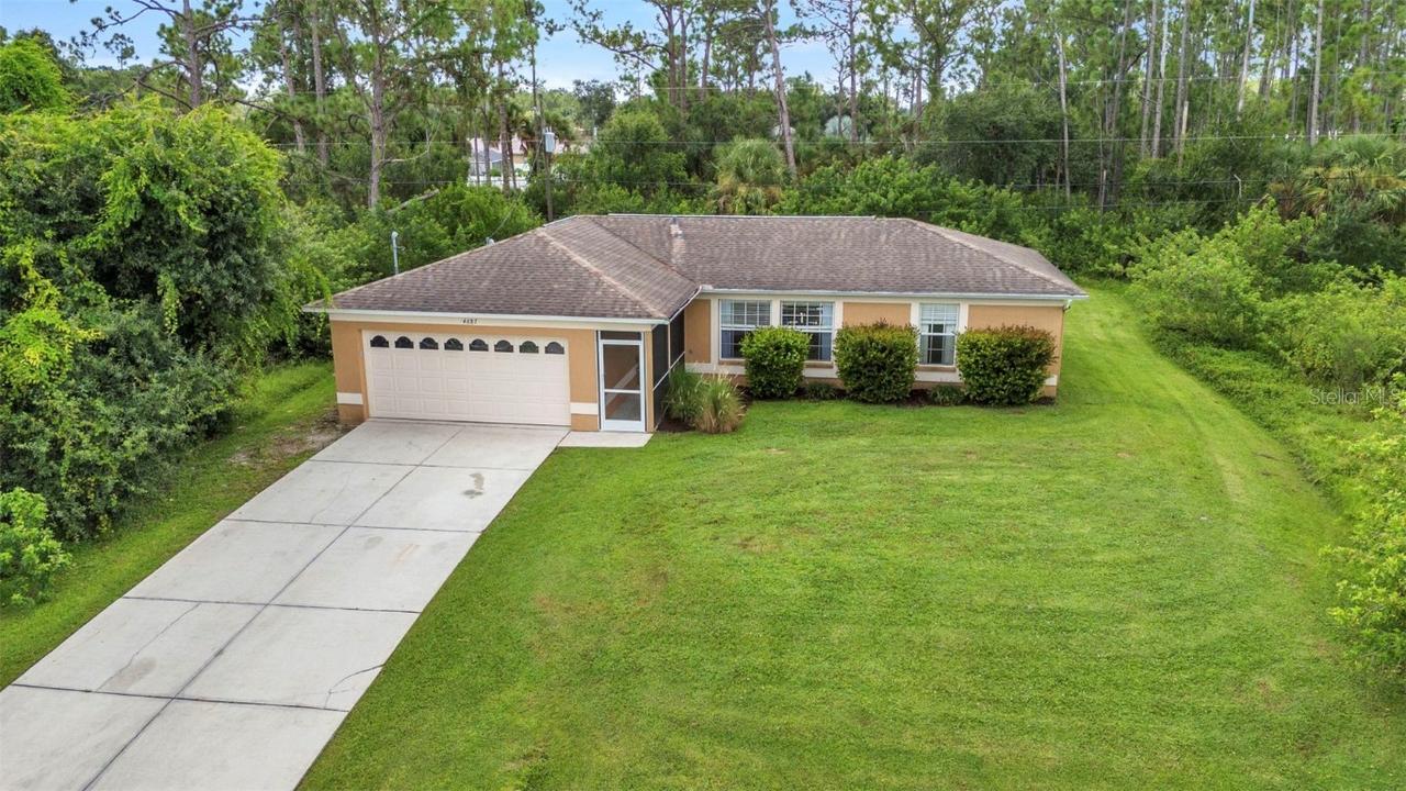 4687 Sunburst Ave., North Port, FL 34286