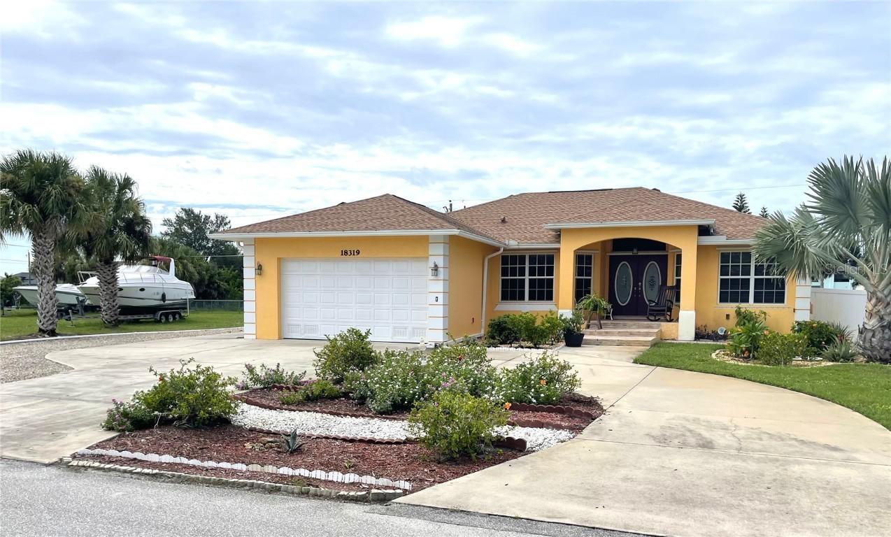 18319 Arapahoe Cir., Port Charlotte, FL 33948