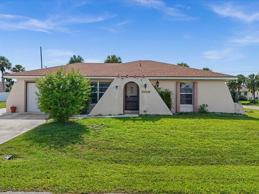 4461 Cunningham St., Port Charlotte, FL 33948