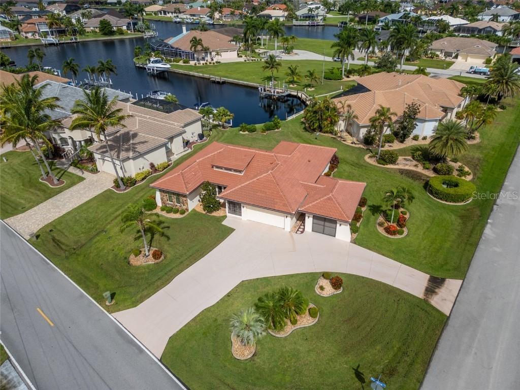 442 Macedonia Dr., Punta Gorda, FL 33950